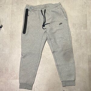Nike Kids Light Gray Joggers with Black Accents